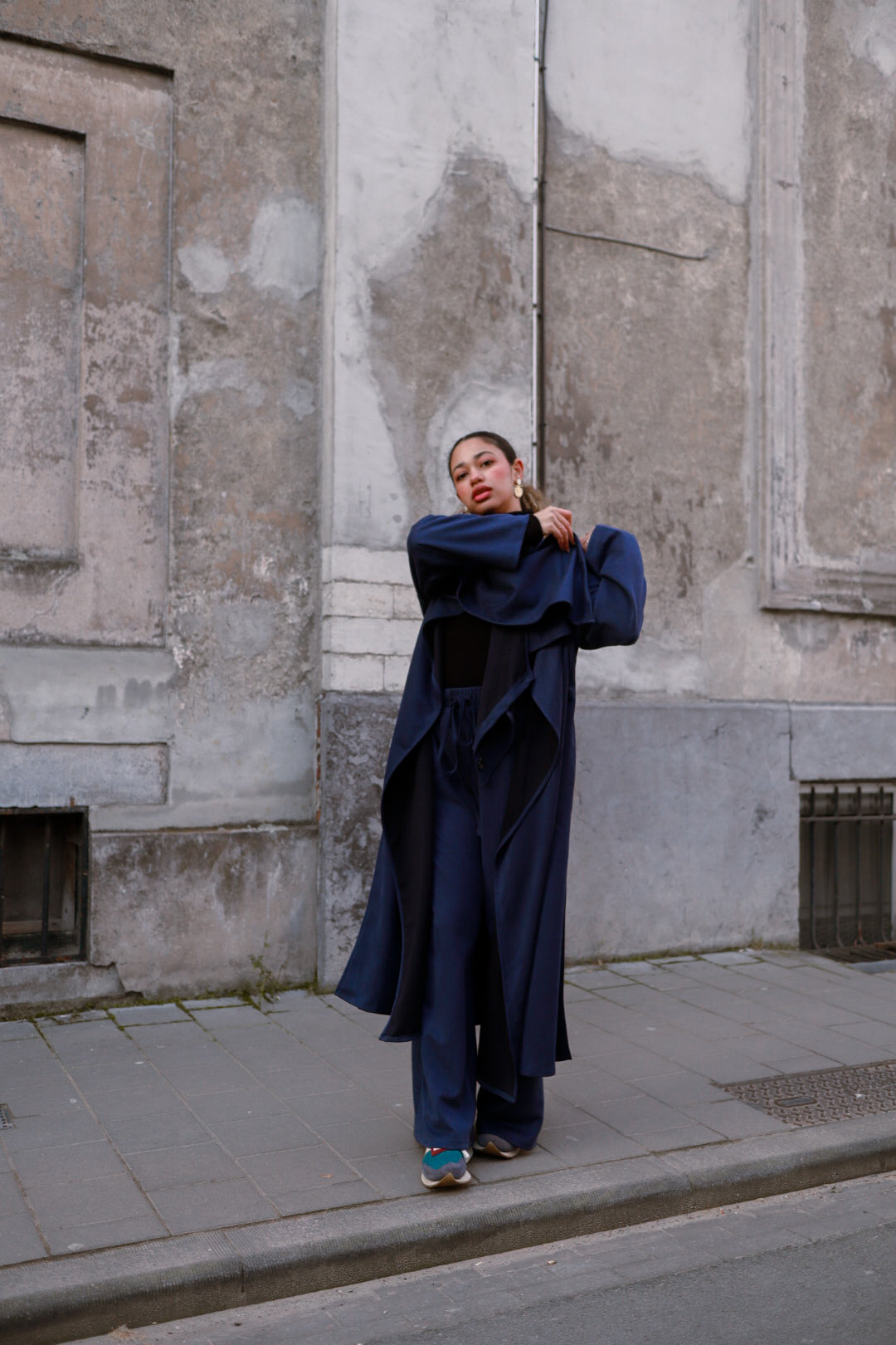 The Muna Set Indigo in Suede