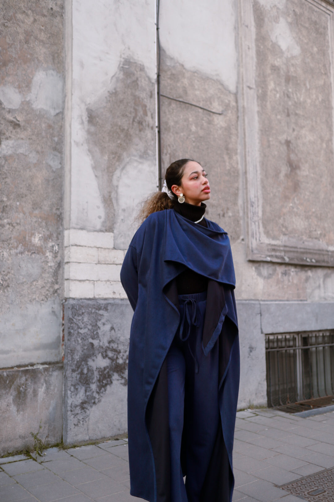 The Muna Set Indigo in Suede