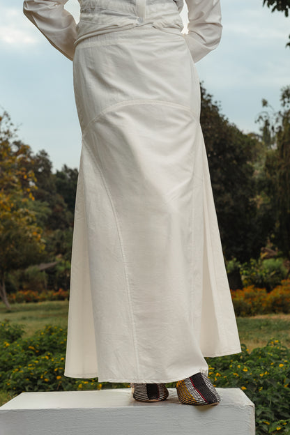 The Noura White Set
