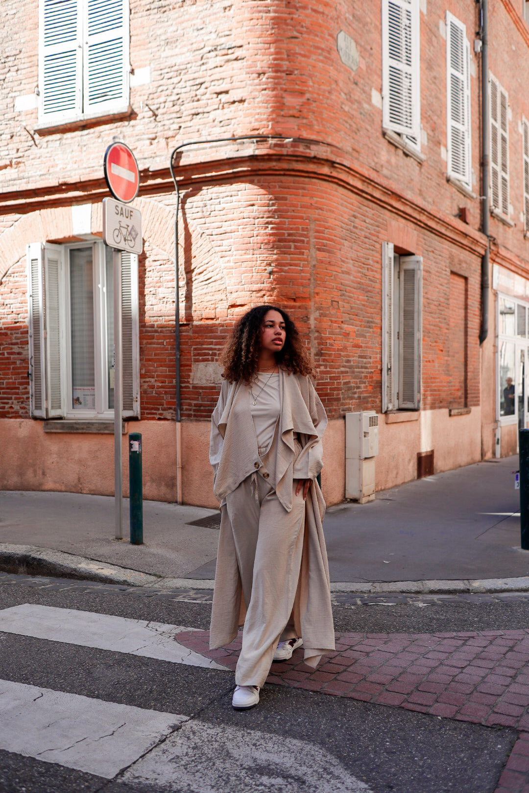 The Muna V2 Beige Set