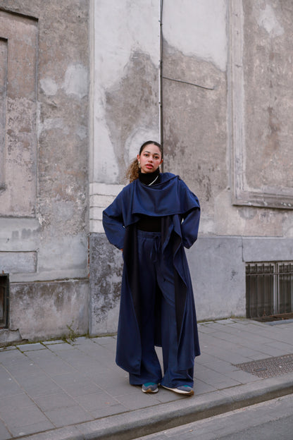 The Muna Set Indigo in Suede